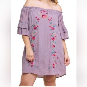 UMGEE USA Plum on or‎ Off The Shoulder Embroidered Tunic Drees